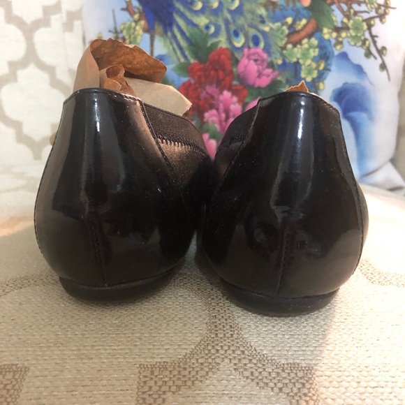 Bruno Magli cap toe ballet flats - Picture 6 of 9